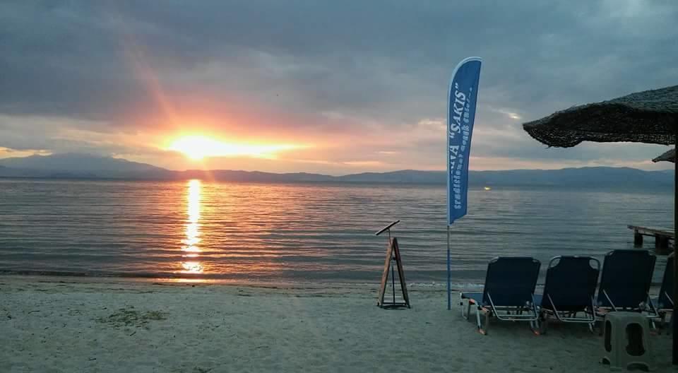 Sikoudis Gorgona Beach Skala Rachoni  ภายนอก รูปภาพ